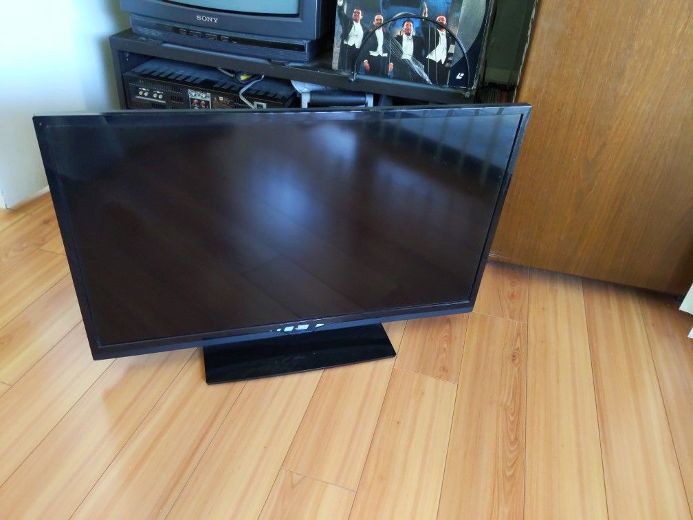TV 32"