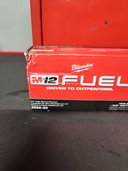 Milwaukee M12 FUEL 1/4" High Speed Ratchet 2566-20