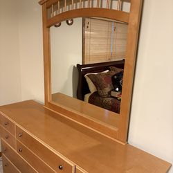 Dresser with mirror