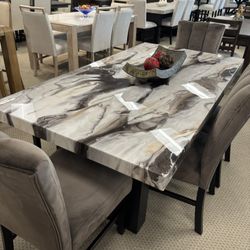 5pc Dining Room Table Set 