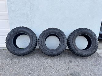 33/12.5/17 Wild Peak M/T Mud Terrain Tires – Set of 3