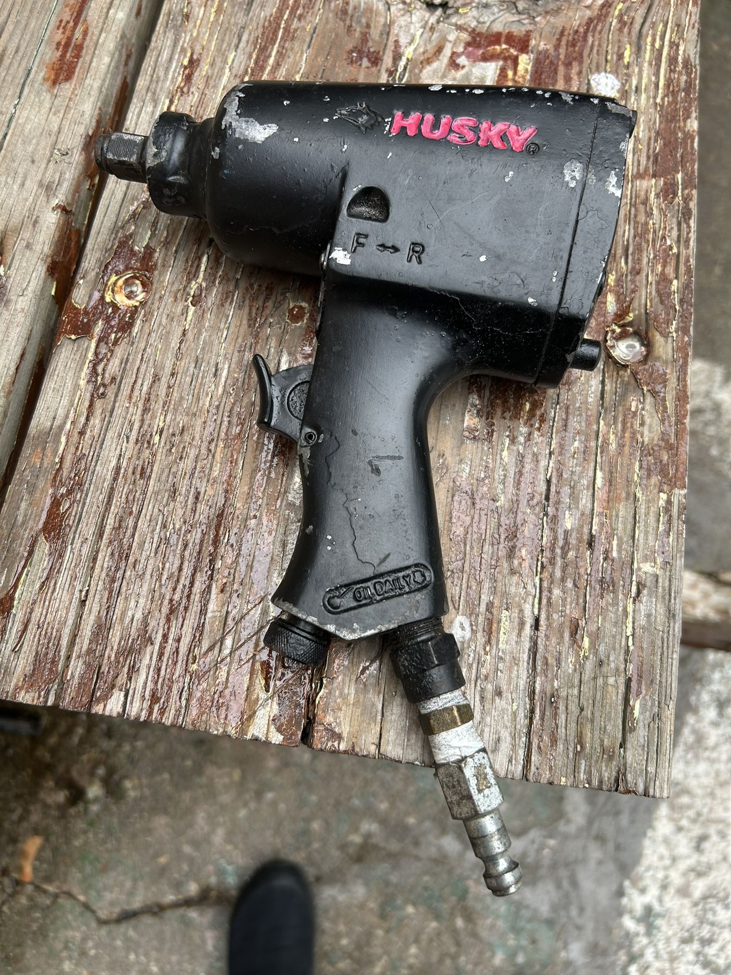 Husky QlW001 1/2” AIR IMPACT Wrench 260 FT-90 LB PSI