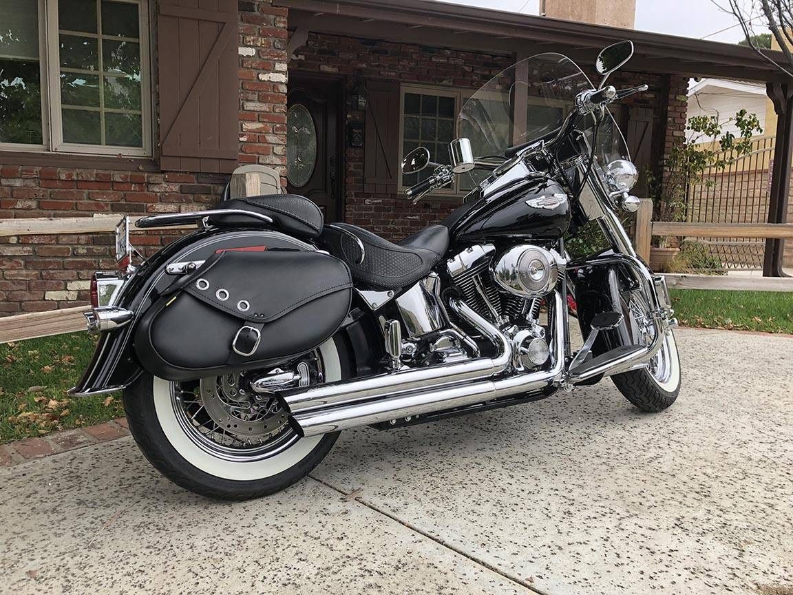 HD Softail Deluxe, Lo Miles, Exlnt Condition