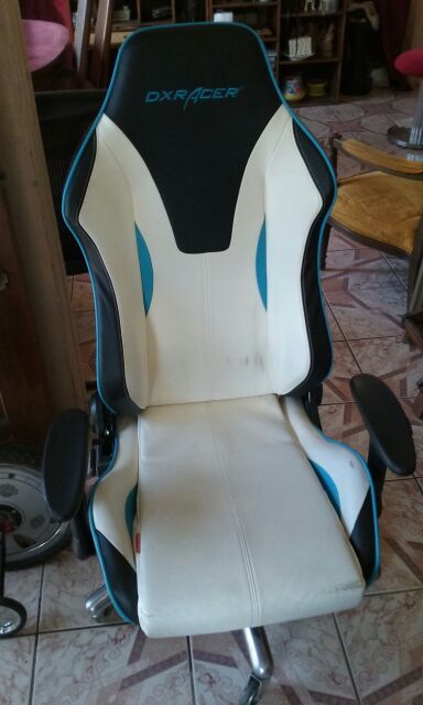 Gaming Chair W Accessories $1200 for Sale in Yonkers, NY - OfferUp