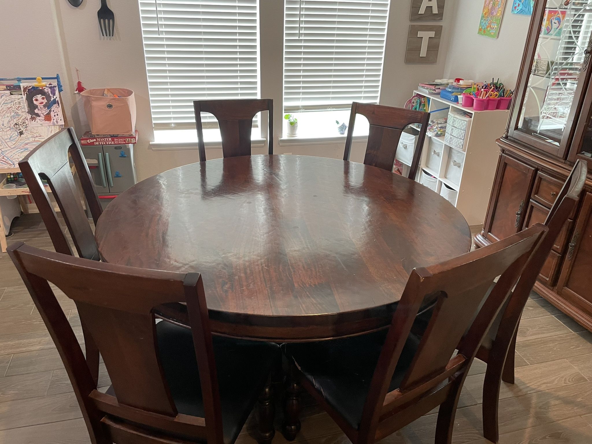 Hardwood table And Chairs. 