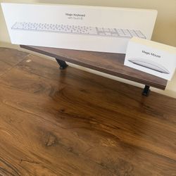 BRAND NEW APPLE MAGIC MOUSE AND KEYBOARD $150 FOR BOTH PICKUP ONLY