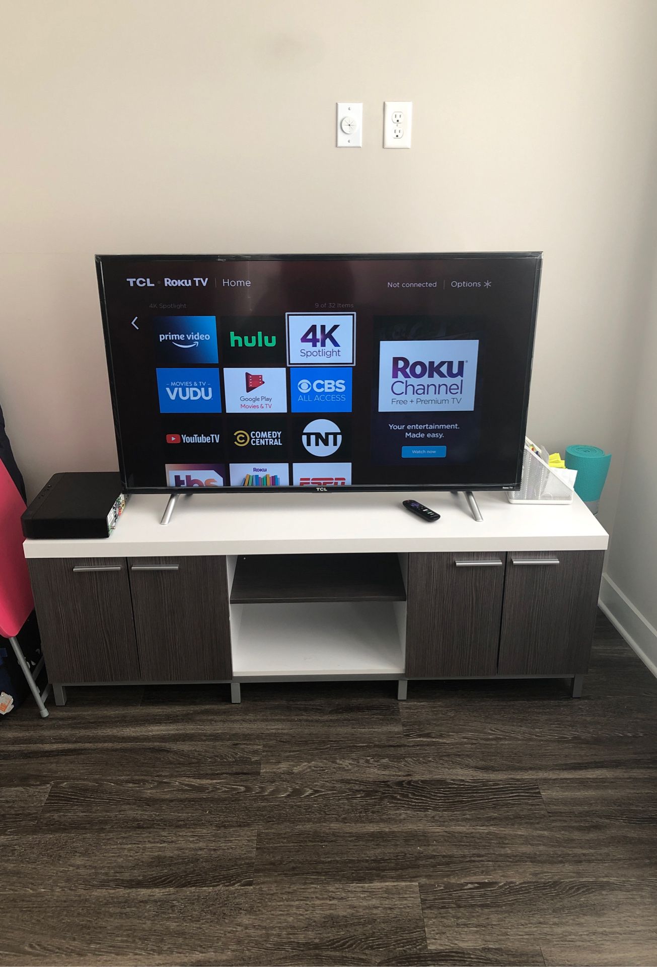 TCL Rocu TV 43” for $250.00!