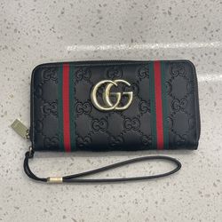 Gucci Marmont Zip Wallet 