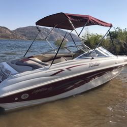 Boat 19 Rinker Captiva 