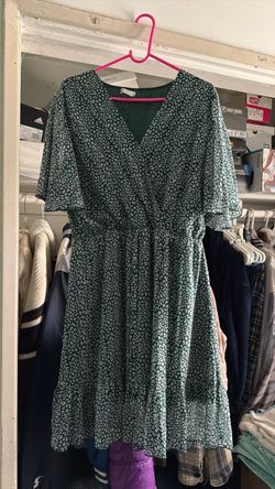 Lady’s dress size xl