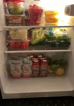 Hisense/med/top/freezer(80$)