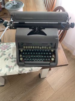 Vintage Smith and Corona Typewriter