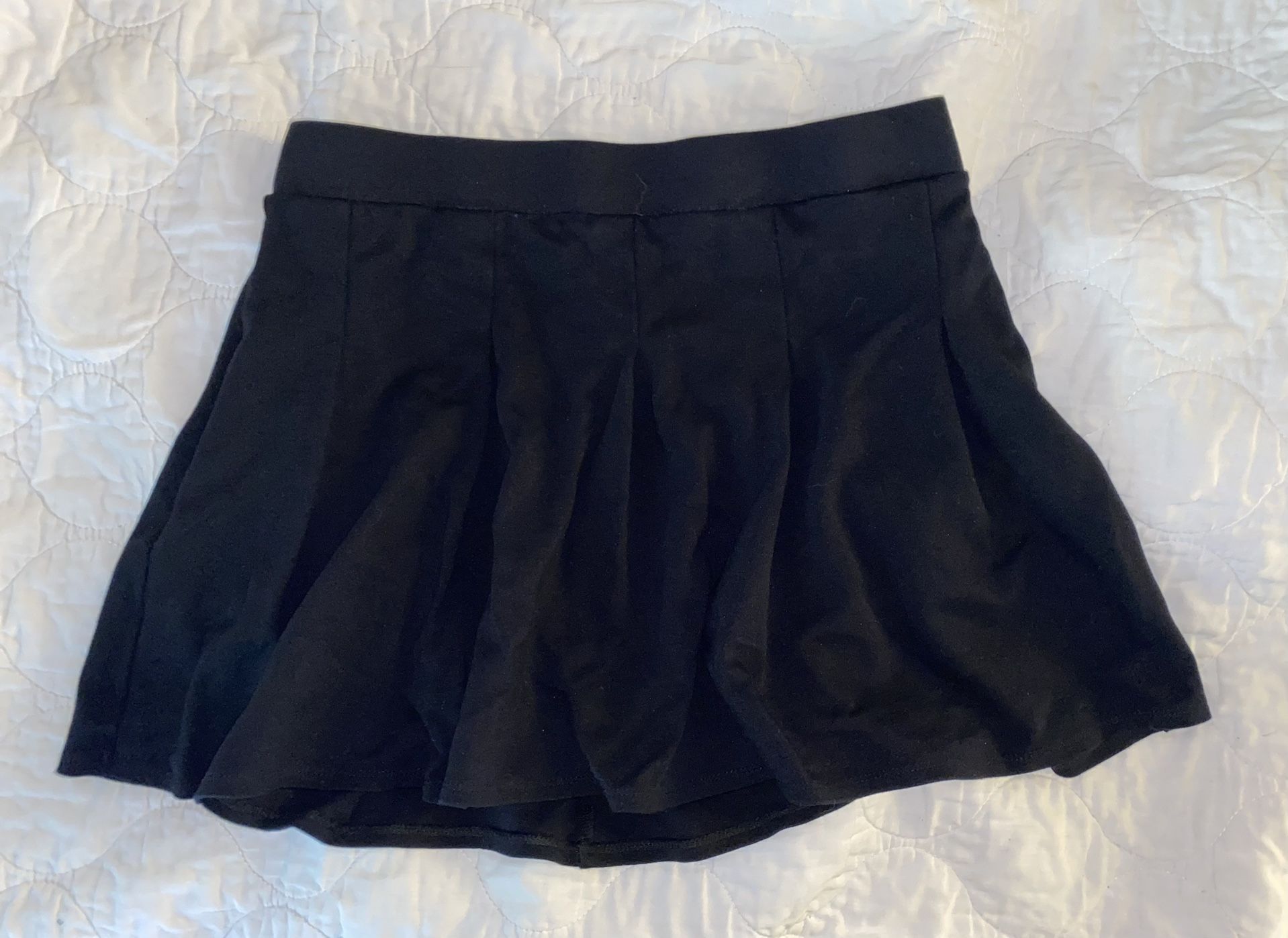 Black Pleated Skirt 