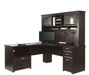 Realspace® Magellan 71” L-Shaped Corner Desk with Hutch – Espresso – Excellent Condition