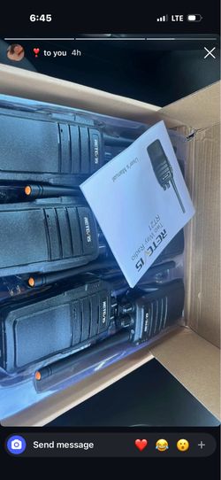 11 Walkie talkies with charger and earlieces