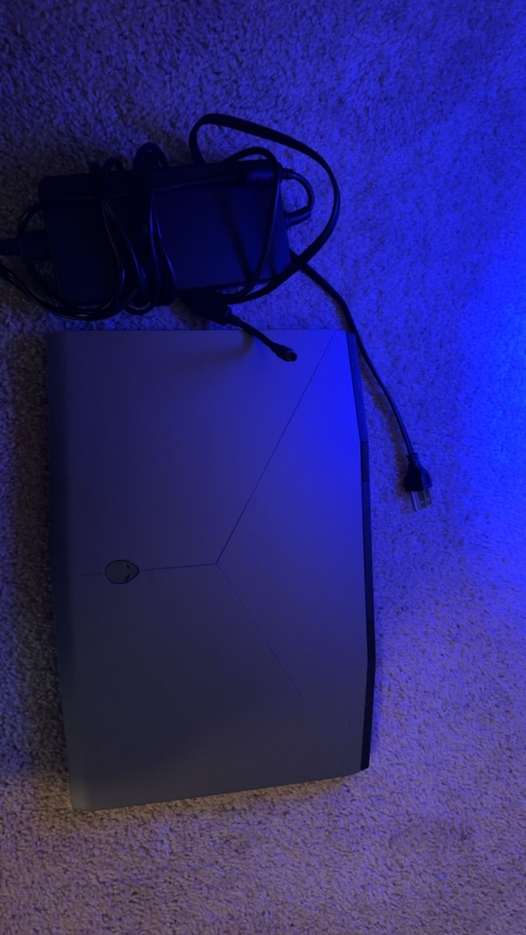 Alienware 17 R5 I8 Core Laptop W/ Alienware Headphones