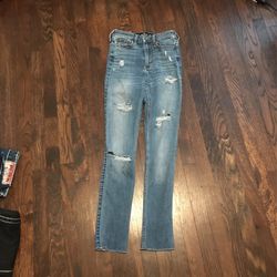 Girls Hollister Jeans Size- 24-28 (ultra high ride super skinny)