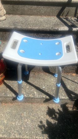 Shower chair, pick up. E. Side. Tacoma