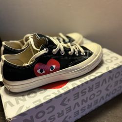 Commes Converse