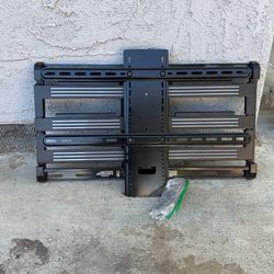 Tv Mount Swivel Up To 65” 