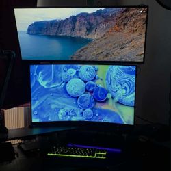 Curved Monitor 