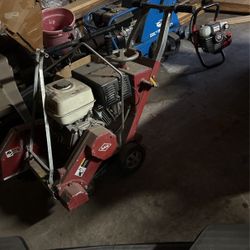 Concrete Saw 