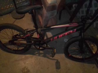 Huffy 20” Axilus BMX Race Bike