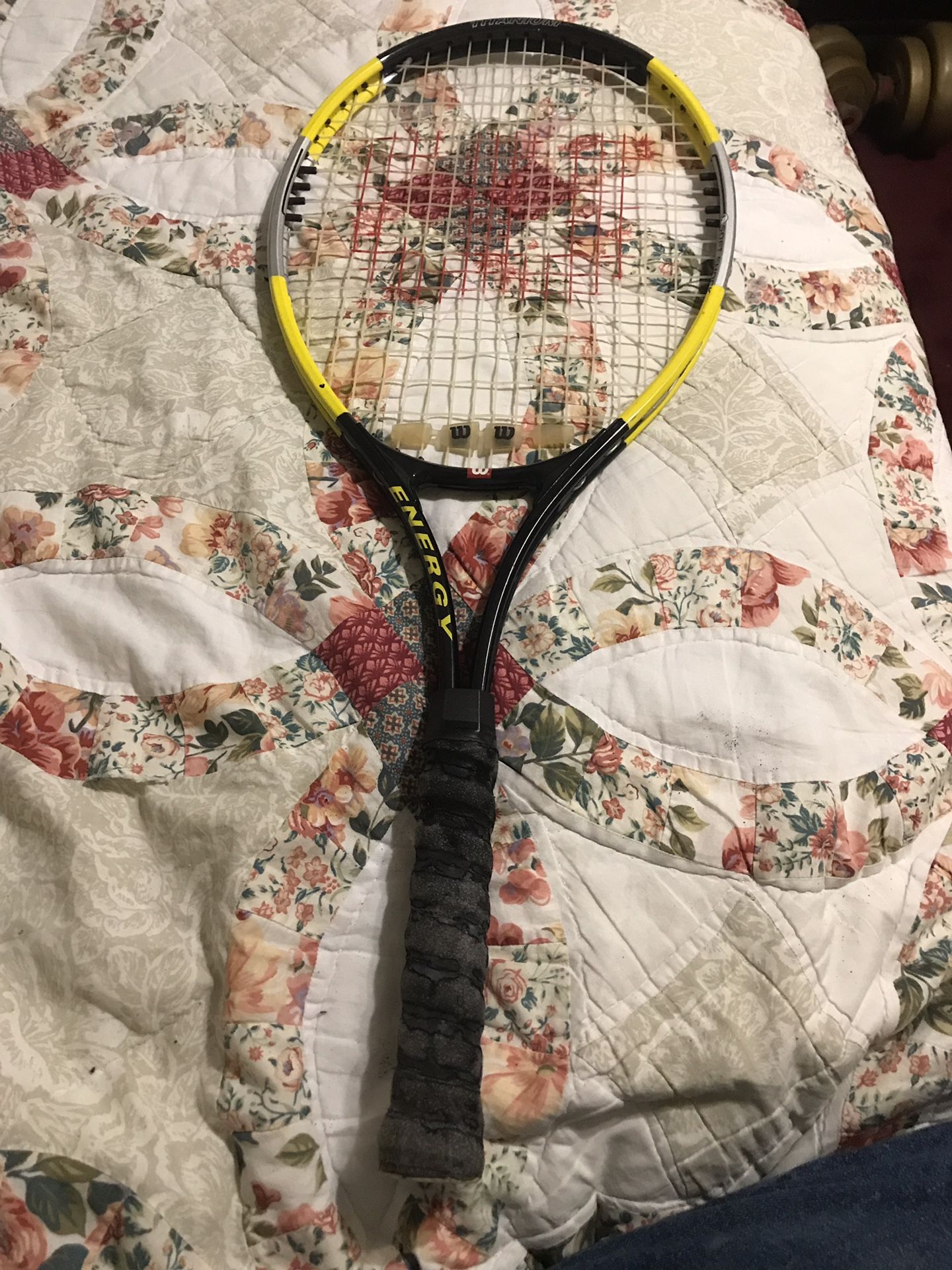 Tennis racket