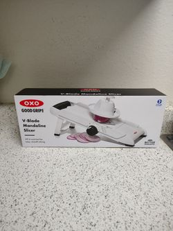 OXO Good Grips V-Blade Mandoline Slicer