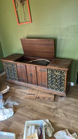 Anttic Stereo