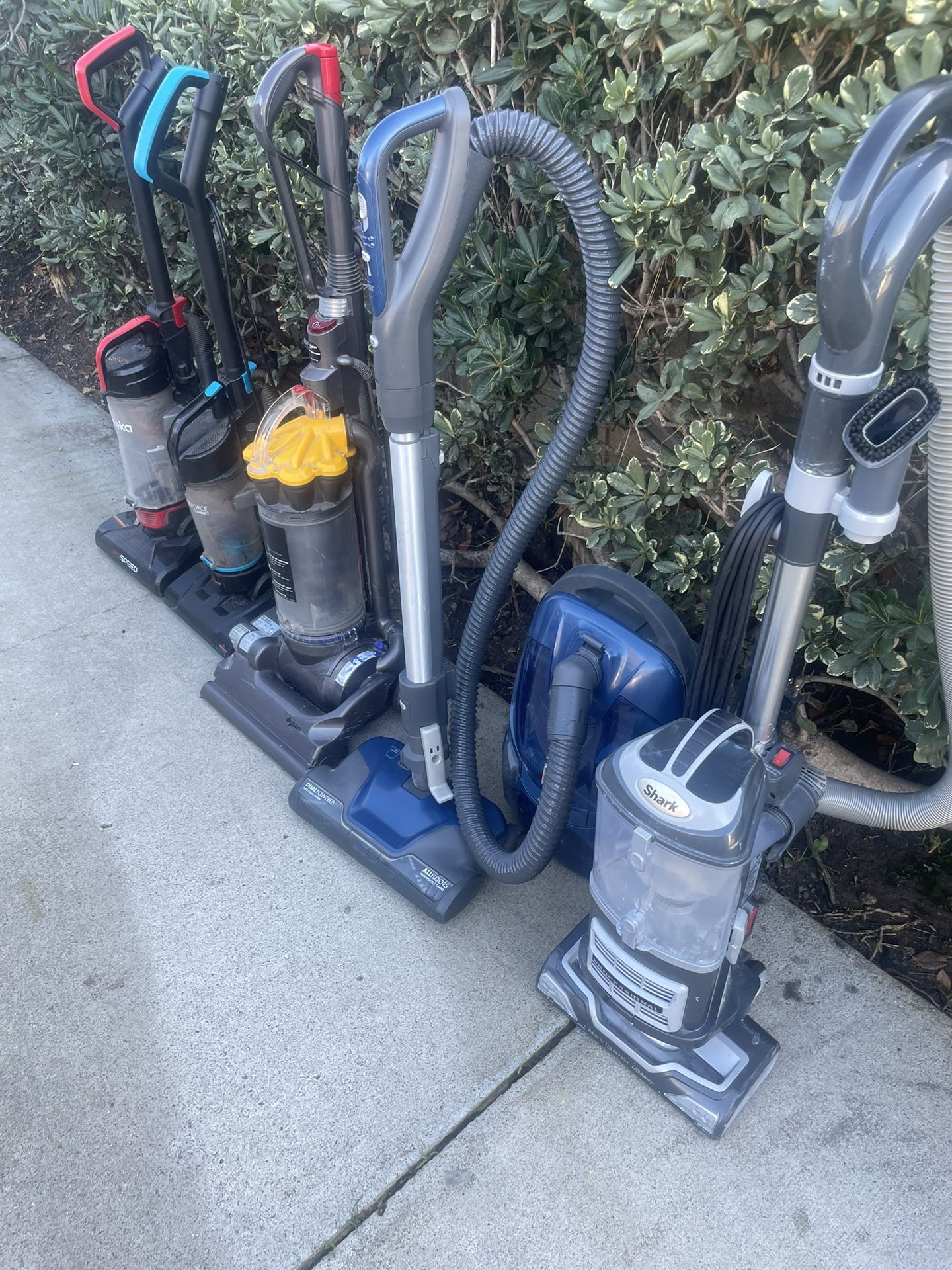 Vacuum Dyson Bissell Shark Kenmore