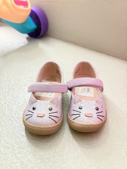 Cat flats
