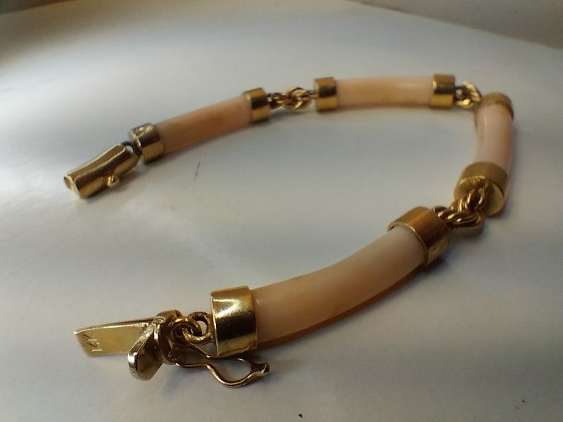 14K Gold Natural Angle Skin Coral Bracelet, Chinese