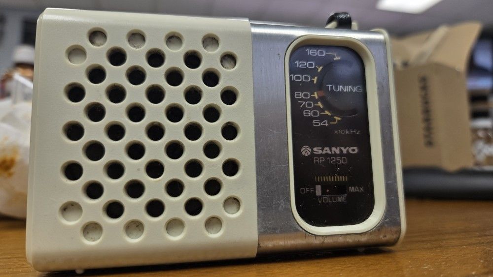 Sanyo AM Radio