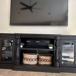 Media Stand, Coffee Table, 2 End Tables-Full Set