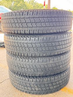 Used tires 235-80-18 Michelin