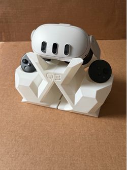 Meta Quest 3 (with stand)