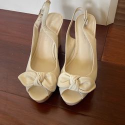 Cream Strap Sandals - Size 8 