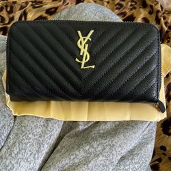 Victoria’s Secret wallet