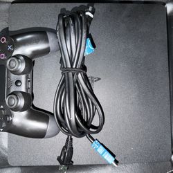 Play Station 4 Slim 