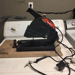Drill Master 6 Cut Off Saw $25Trabaja Bien
