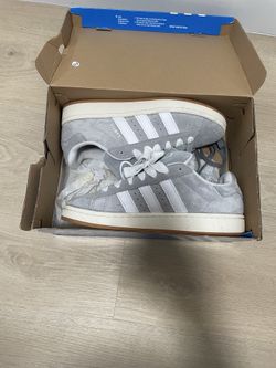 gray adidas campus 00s