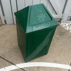 Retro Metal  Garbage 