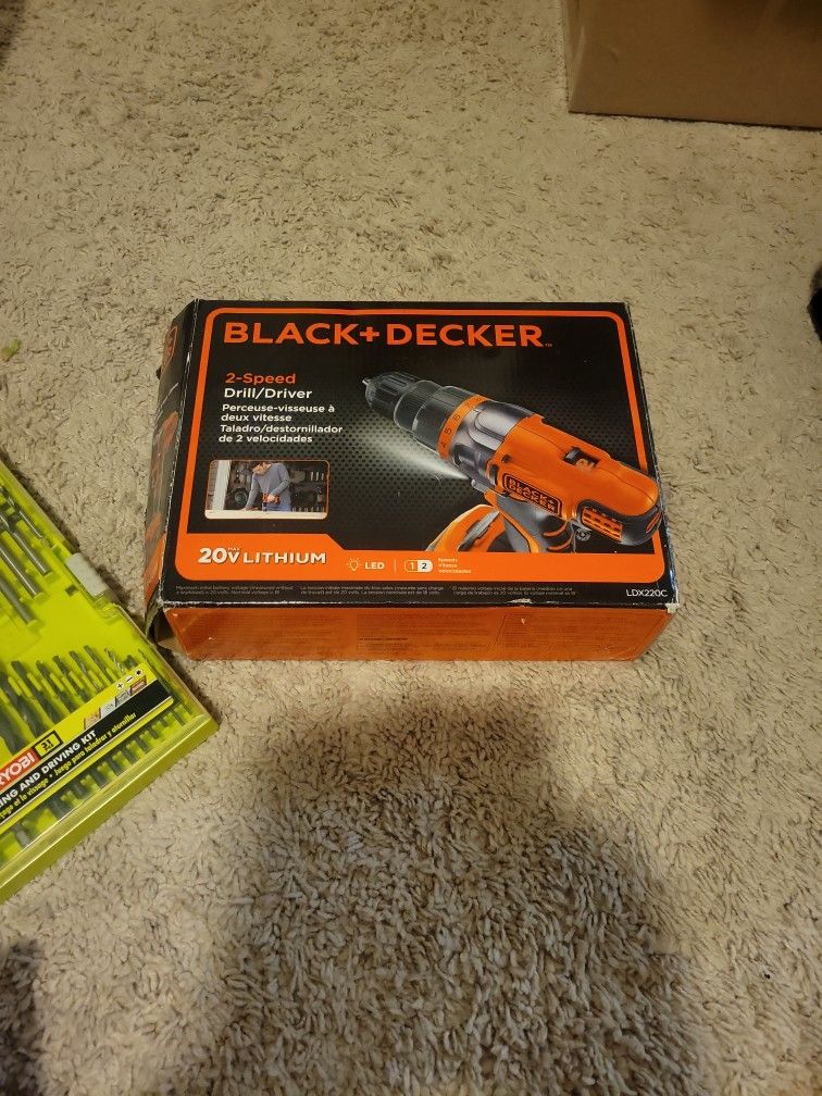 2-speed Drill/Driver and Tools