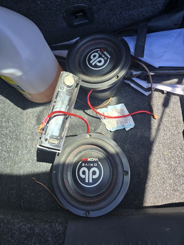 2 amplifier skar Audio RP-350.1D Y  Sony Xplod subwoofer 6.5 Db Drive Wdx 3k 