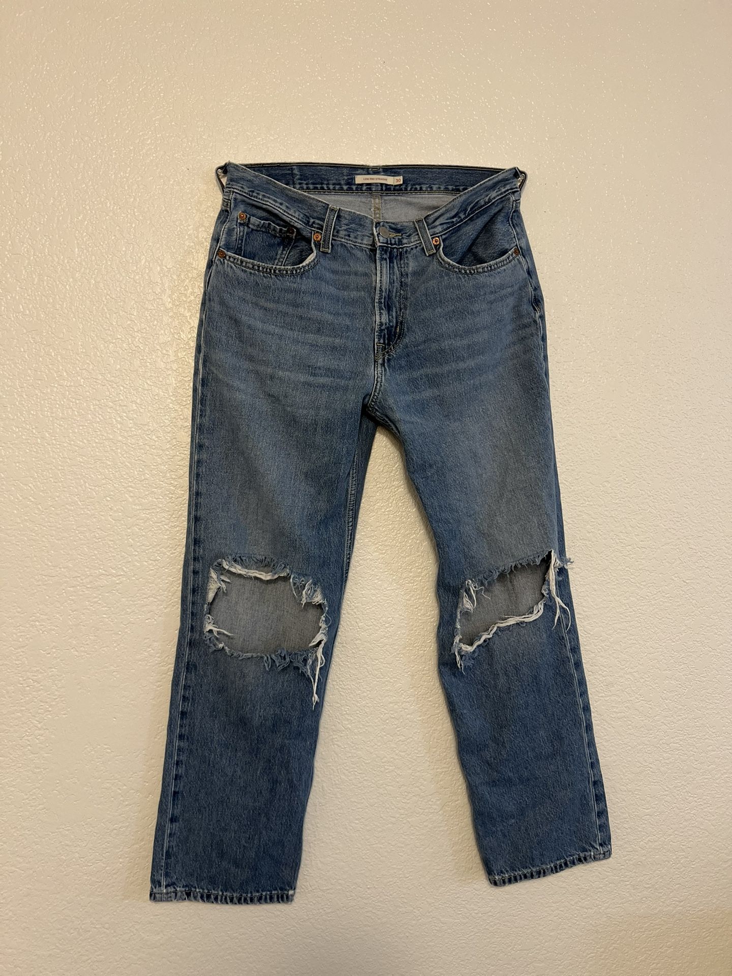 Levi’s Low Pro Straight