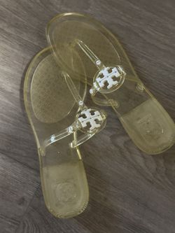 TORY BURCH SANDLS AUTHENTIC SIZE 8.5