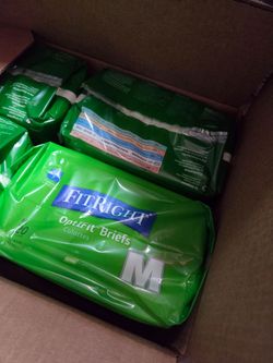 23 packs adult large FITRIGHT optifit briefs &8 packs medium 20 cnt packs 130$for whole lot pickup kent easthill CASH ONLY NO DIGITAL PAYMENT OR TRADE