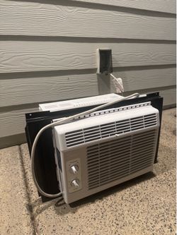 Midea Window Air Conditioner – Works Great