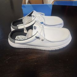 Hey dudes slip-on sz11,12,13
